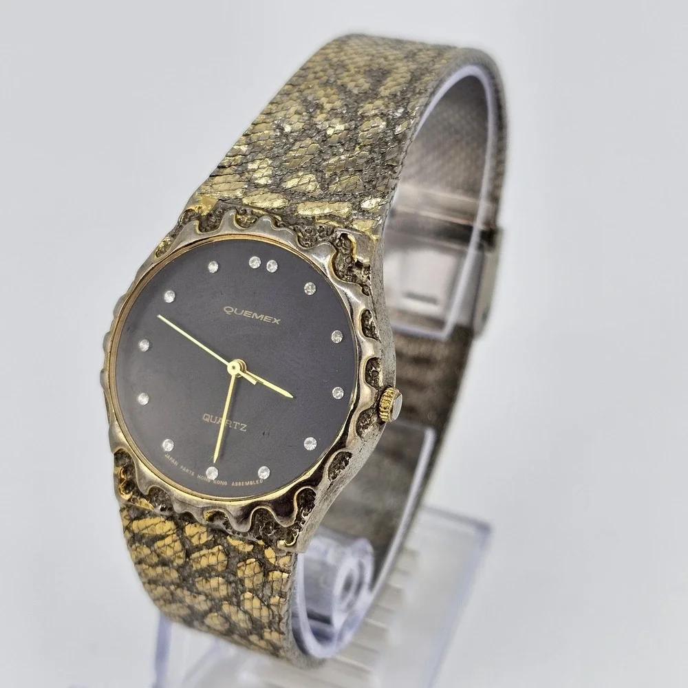 VTG QUEMEX Nugget Watch 32MM Black Dial‎ Gold Tone Bands Up to 7